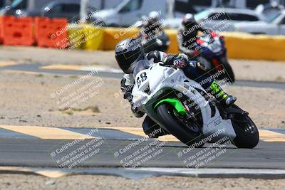 media/Apr-10-2022-SoCal Trackdays (Sun) [[f104b12566]]/Turn 2 (1135am)/